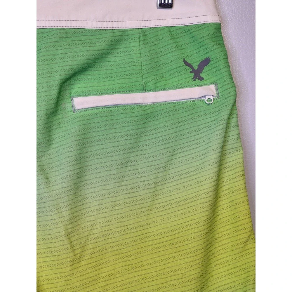 American Eagle Men Size Small Swim‎ Shorts Trunks Board Shorts Multicolor